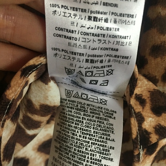 Guess Leopard Print Blouse - Picture 3 of 4